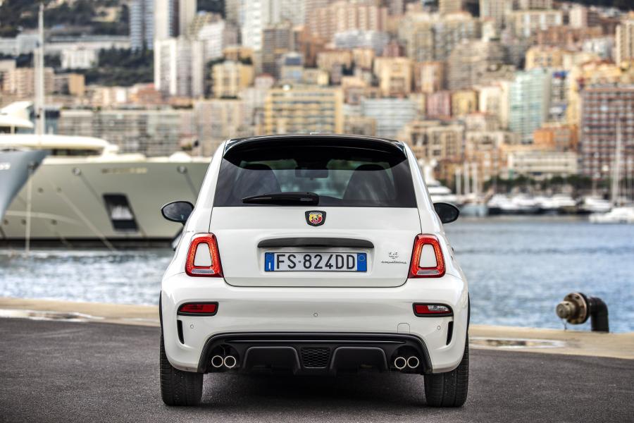  Abarth 595 Competizione 70esimo Anniversario (312) 2019 года  (фото 6 из 24)